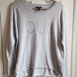 GAP Light Gray 'OUI!' Crew Neck Sweater LG